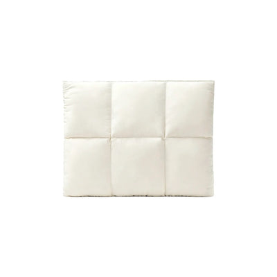 White padded polyester laptop sleeve for 14 to 16 inch laptops